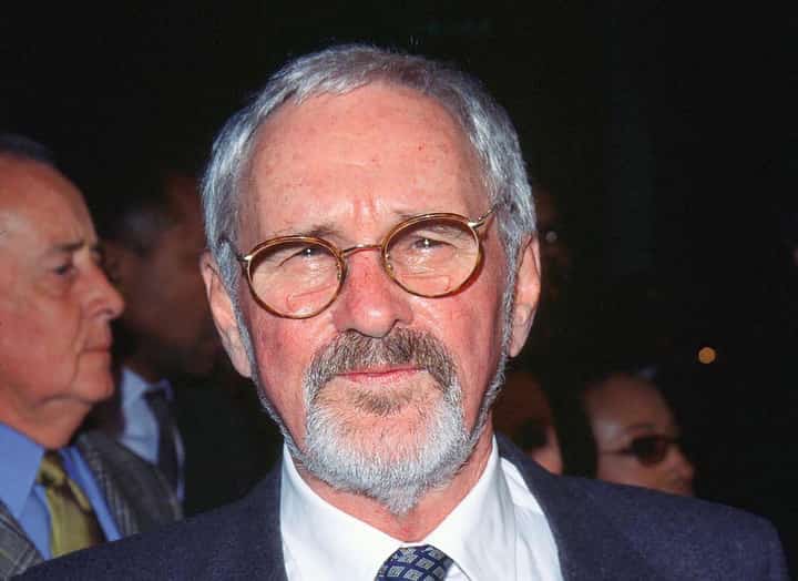 Norman Jewison, the Oscar-nominated director of "In the Heat of the Night" and "Moonstruck" has died at the age of 97, his publicist said on 22 January 2024. (Photo by Chris DELMAS / AFP)