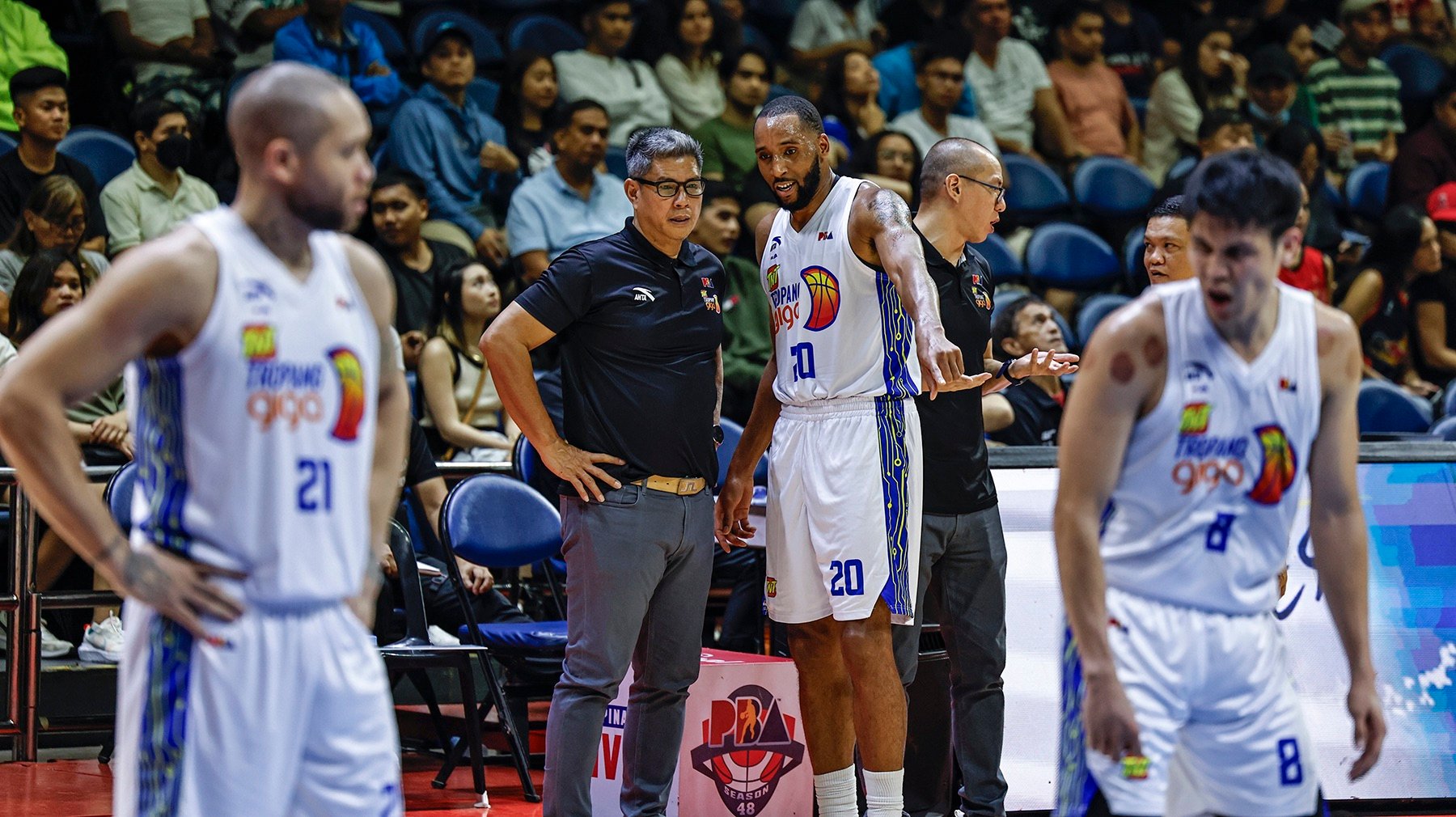 Rain or Shine survives TNT in an emotional encounter