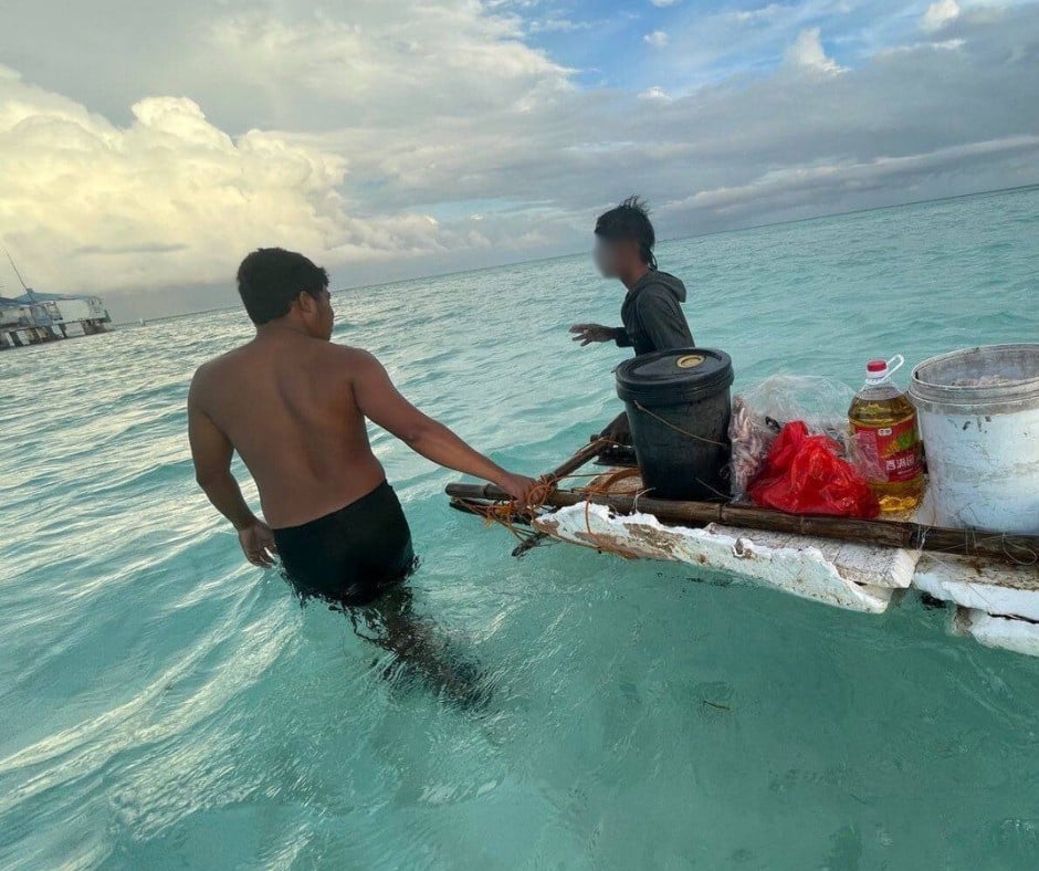 Sino fishers rescue Filipino in WPS