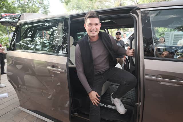 DURING the launch held in Intramuros, actor, TV personality and GAC ambassador Dingdong Dantes formally presented the M8 to the motoring media.