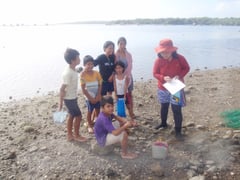 The importance of reef gleaning in coastal communities