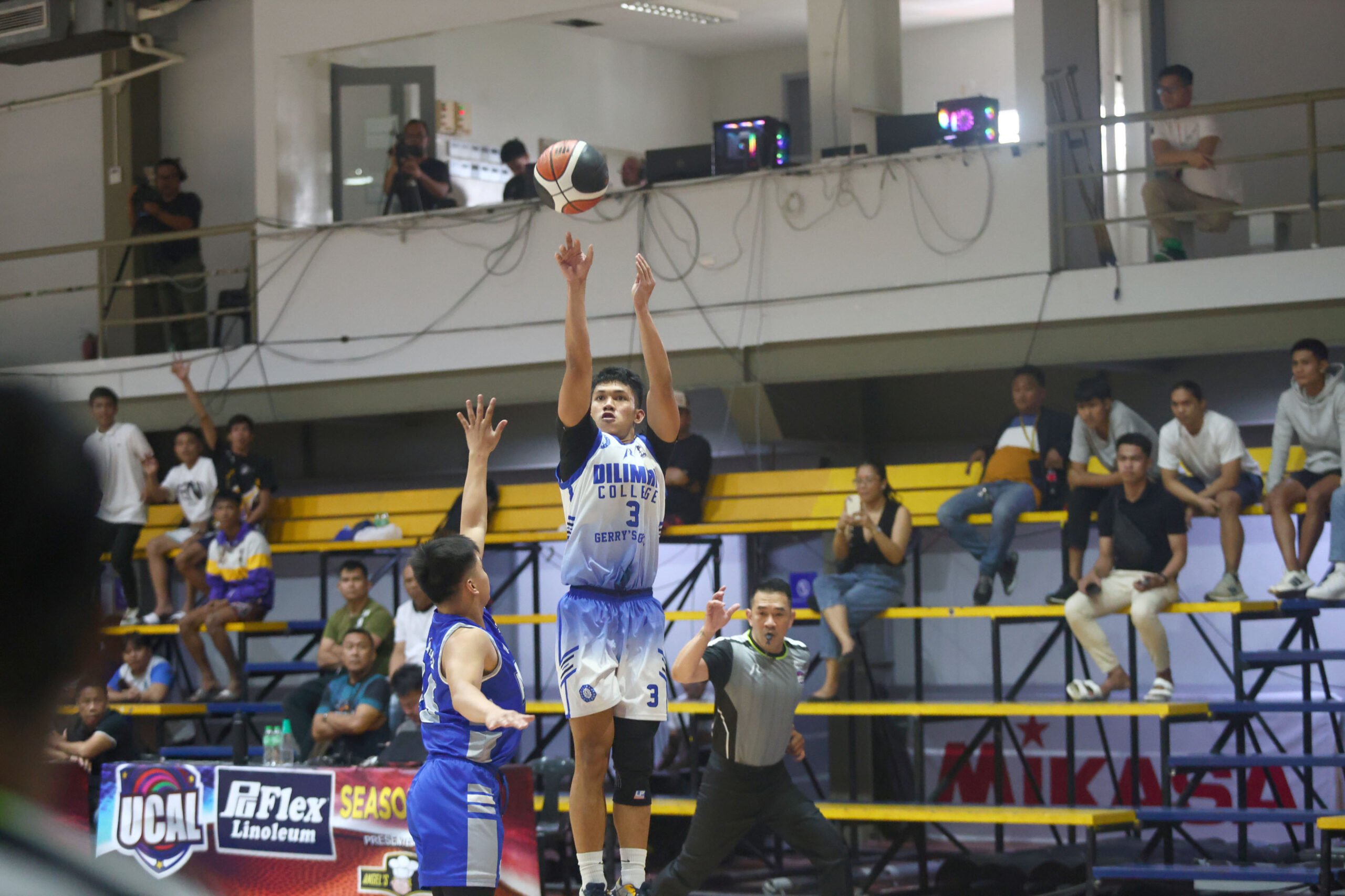 CEU, Diliman start title duel