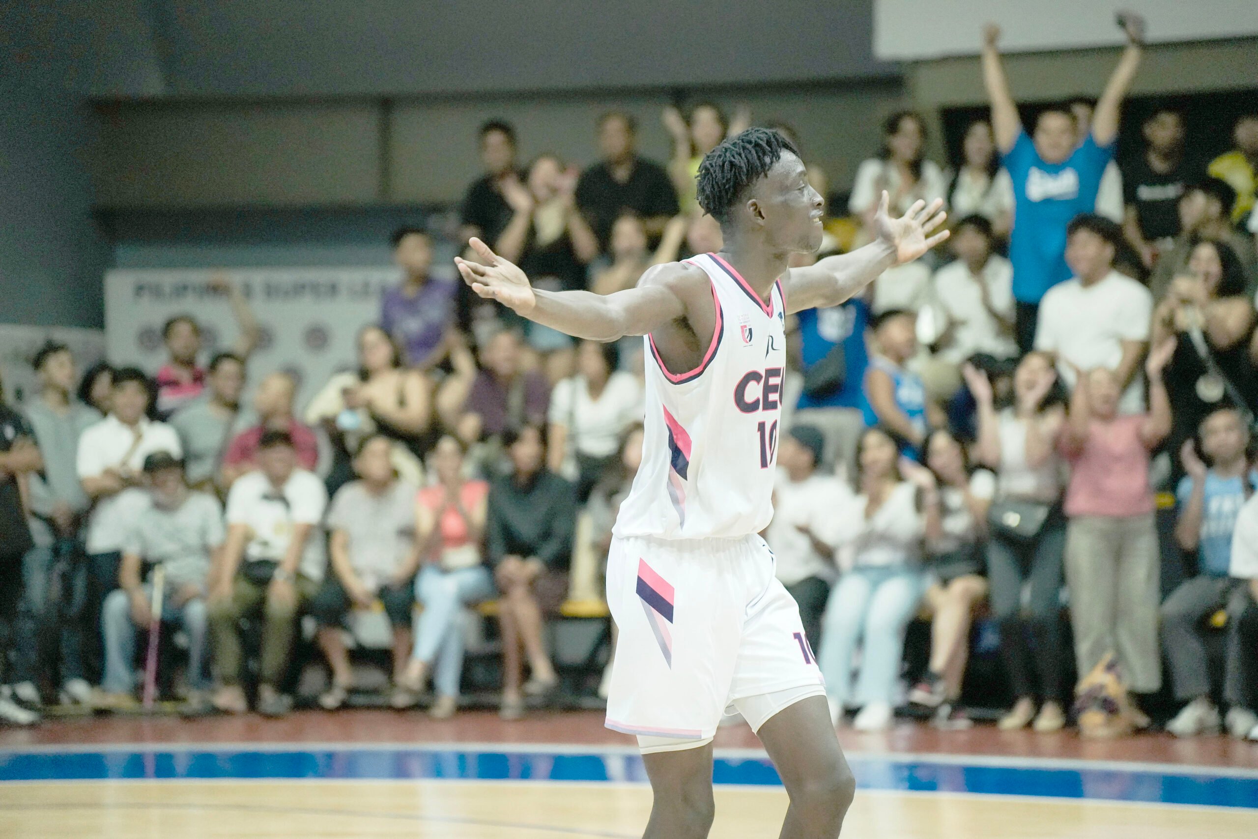 CEU nears UCAL crown