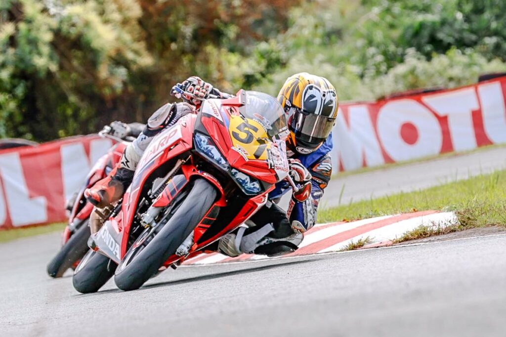 ALFONSI Daquigan shows his skills on the track. | Photographs courtesy of Honda Philippines