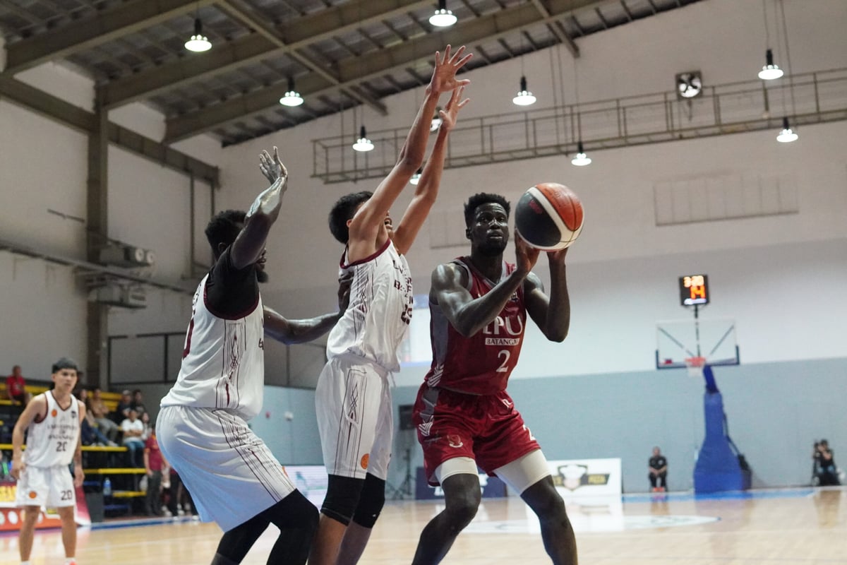 LPU-B, Olivarez enter UCAL semis