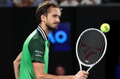 Medvedev cruises into Dubai semis