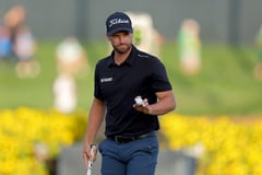 Big guns occupy Players Championship leaderboard
