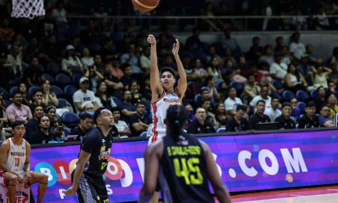 Hunger fuels Batang Pier