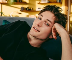 Henry Moodie releases new single ‘beat up car’