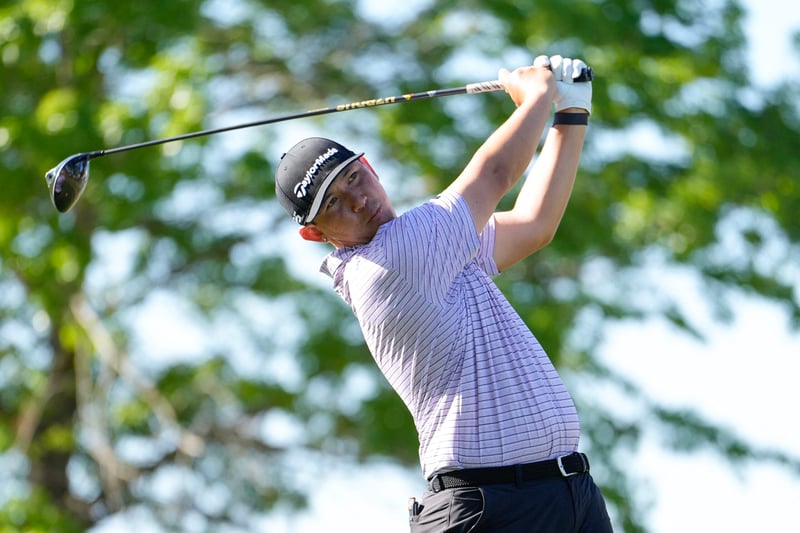 Bhatia fires 63 for PGA lead; Hoey shared 30th