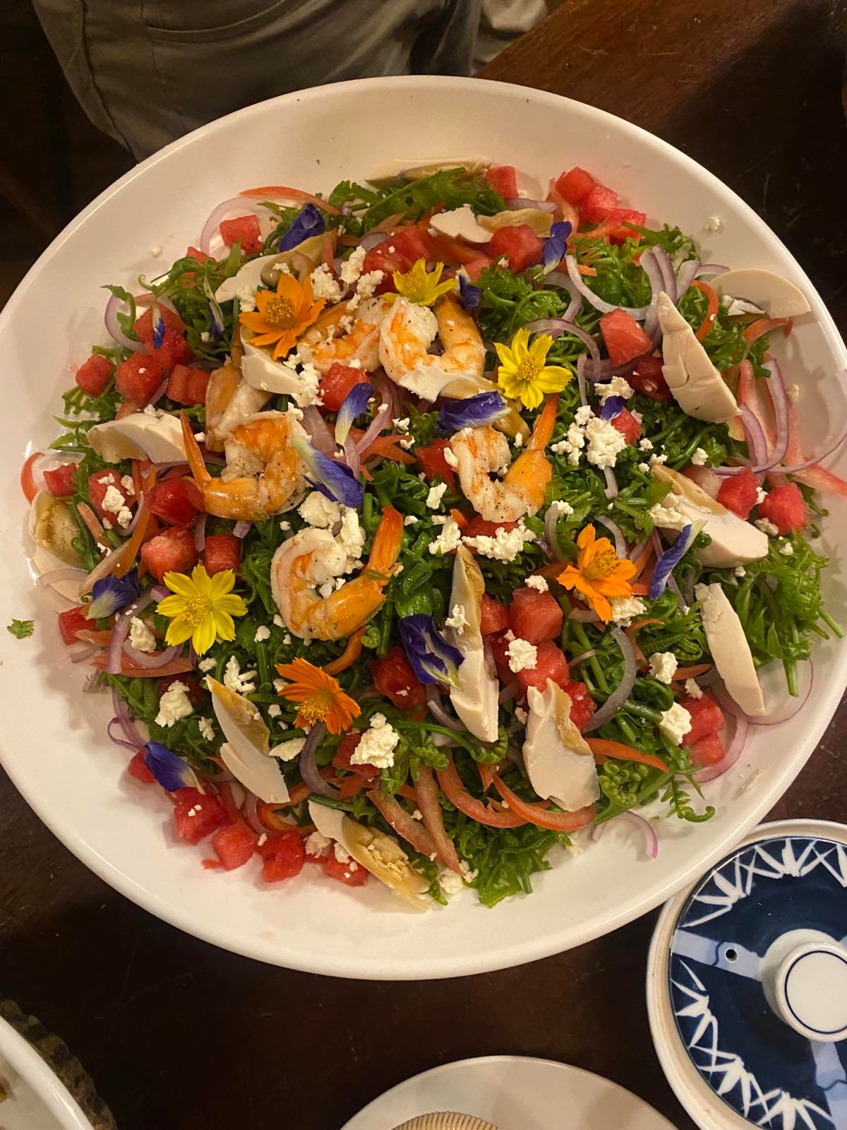 Chef Sau puts the flair (er, fleur) into Filipino food