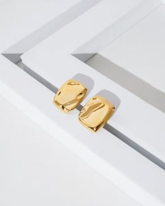 Accessorize your beach look with fine jewelry
