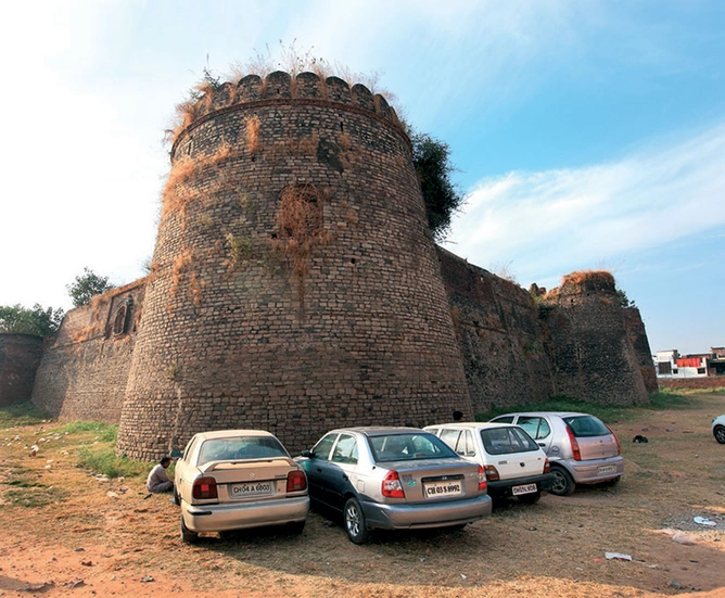 Rs 100 crore<br />
Surajgarh Fort Built on 5 acres, near Manimajra