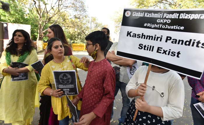 How draconian land reform Act deprived Hindus of their land in Kashmir - Vimarsana News