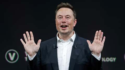 Elon Musk’s Net Worth Dropped Over $100 Billion in 2025 – What’s Really Going On?