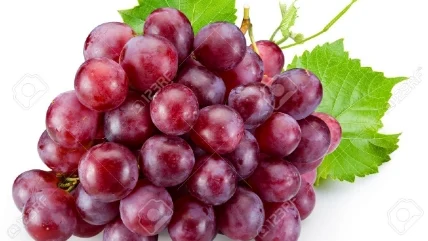 Red Japanese grapes sold for 11,000 at auction