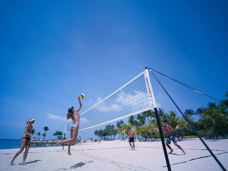 Shangri-La Rasa - Volleyball at Siloso Beach