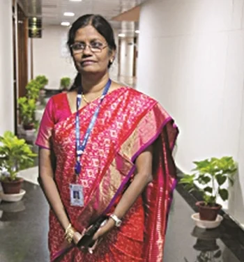 Mutthaya Vanitha