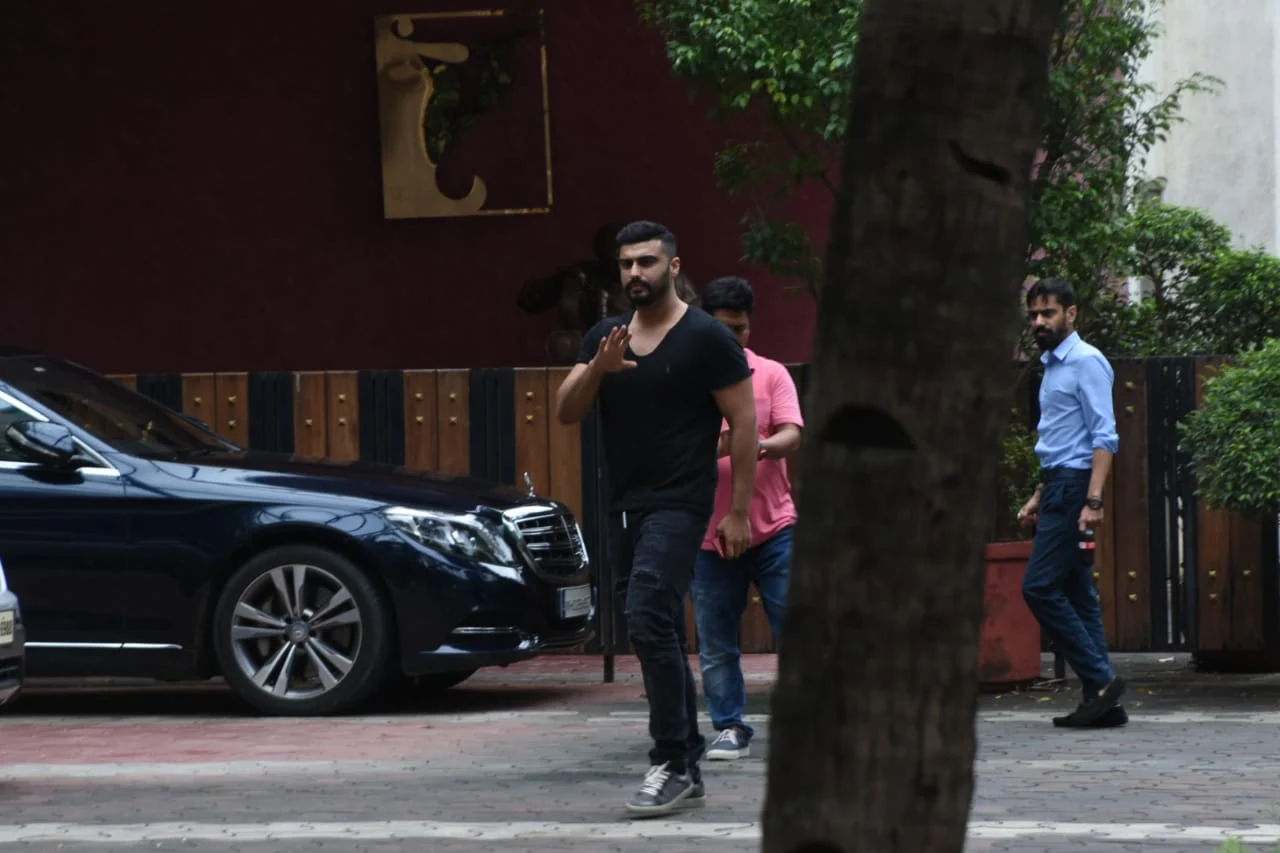 ‘India’s Most Wanted’ actor Arjun Kapoor caught by paps outside the YRF office in Mumbai.