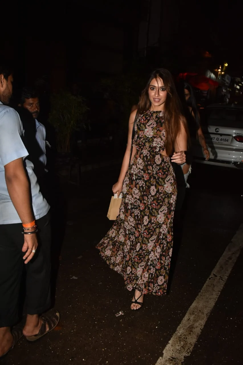 Paparazzi Files Katrina Kaif Hrithik Roshan And Other B