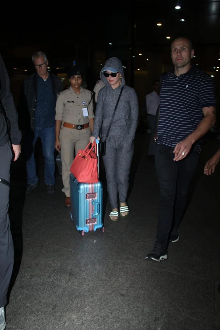 Katy Perry arrives in Mumbai and is all set to 'ROAR' at the OnePlus Music Festival