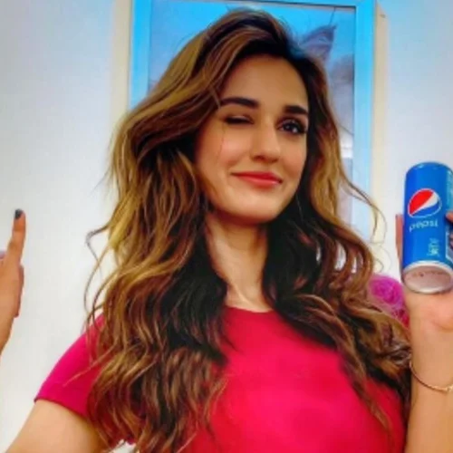 Check out Disha Patani's epic cheat meal after finishing shoot for Radhe