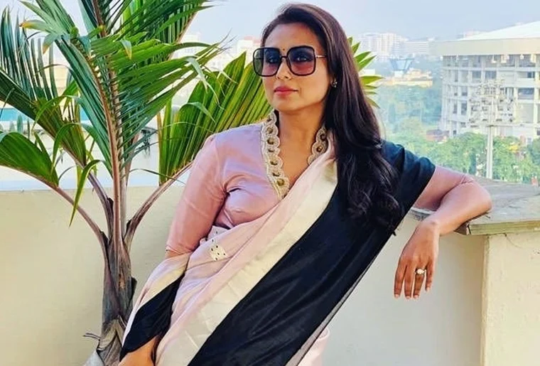 #VIRUSHKABaby: From Anushka Sharma to Aishwarya Rai Bachchan, Bollywood actresses who embraced motherhood in their 30s