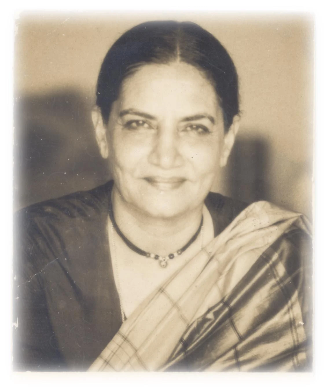 Untold Stories: When Shaukat Kaifi bought 16 saris after being praised by Amartya Sen