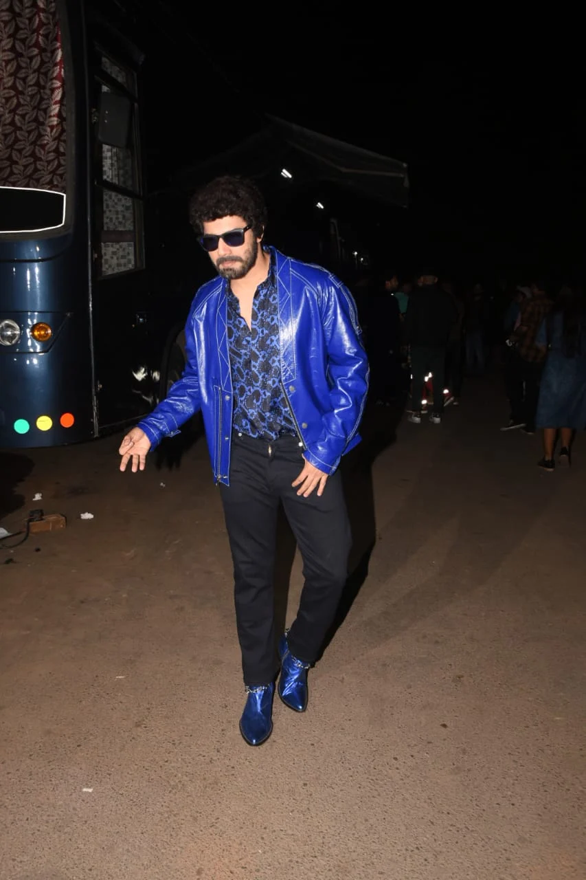 This star kid went undercover as a disco dancer