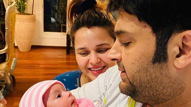 Kapil Sharma enjoys shopping for his daughter Anayra in Dubai 
