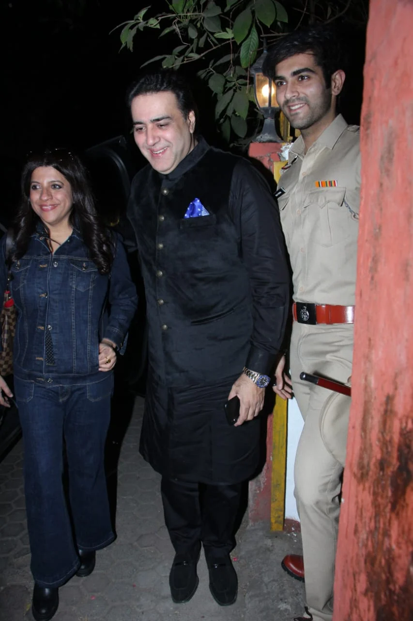 Javed Akhtar's 75th birthday: Anil Kapoor, Aamir Khan and others arrive for the retro-themed party; see pics