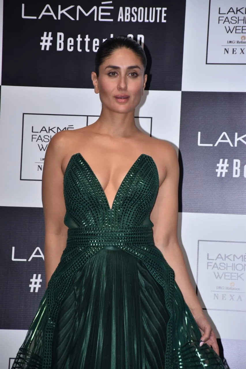 Kareena Kapoor gives a stunning closure to LFW 2020 in a bespoke emerald gown by Amit Aggarwal
