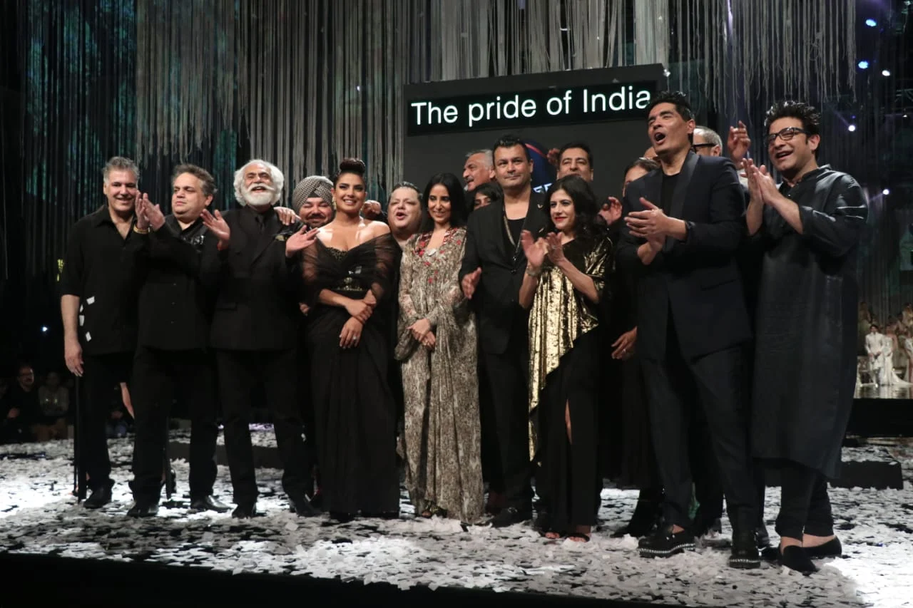 FDCI President Sunil Sethi, Priyanka Chopra and fashion designers