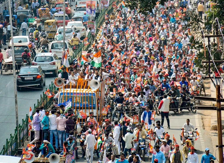 From train travel to ordering food - A Mumbaikar’s guide on how to keep coronavirus at bay