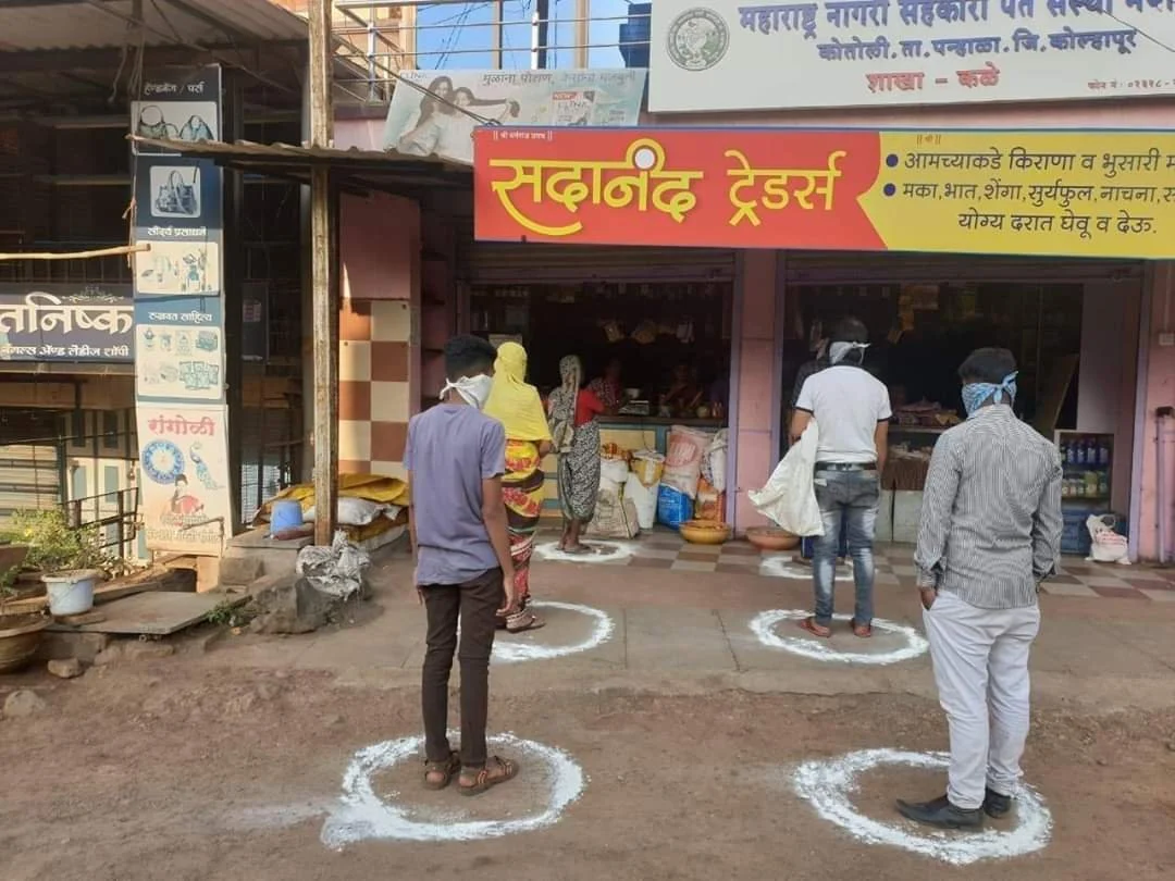 Amid 21-day lockdown during coronavirus outbreak, Mumbaikars practice social distancing on Gudi Padwa