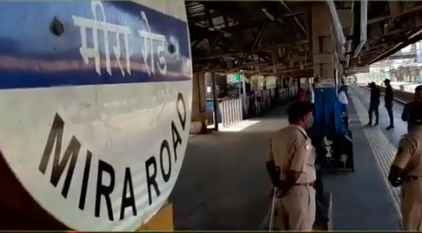 Coronavirus in Mumbai: Mira Bhayandar residents remain indoors during Janta Curfew, view pics