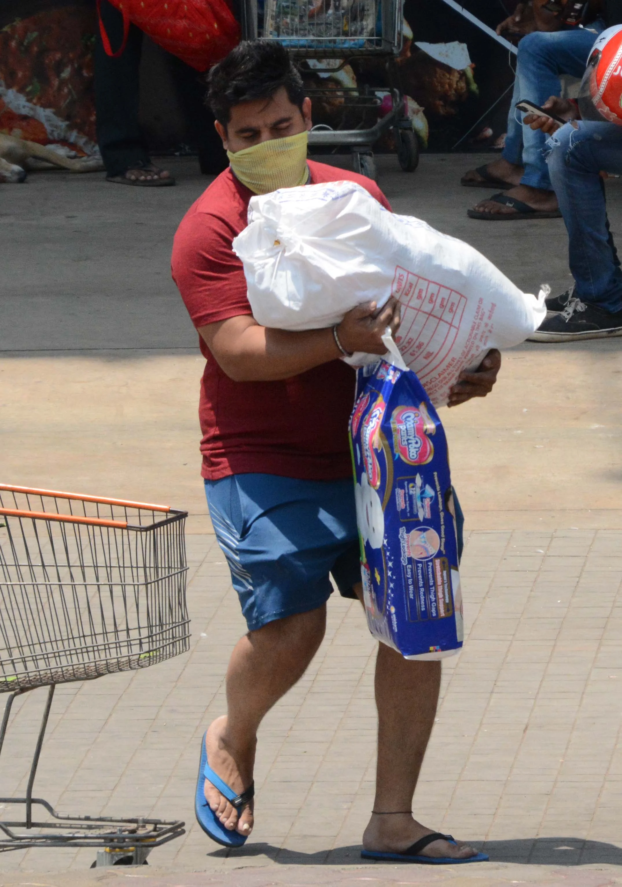 A man Shopping in Lockdown at Bigbazar, Goregaon.