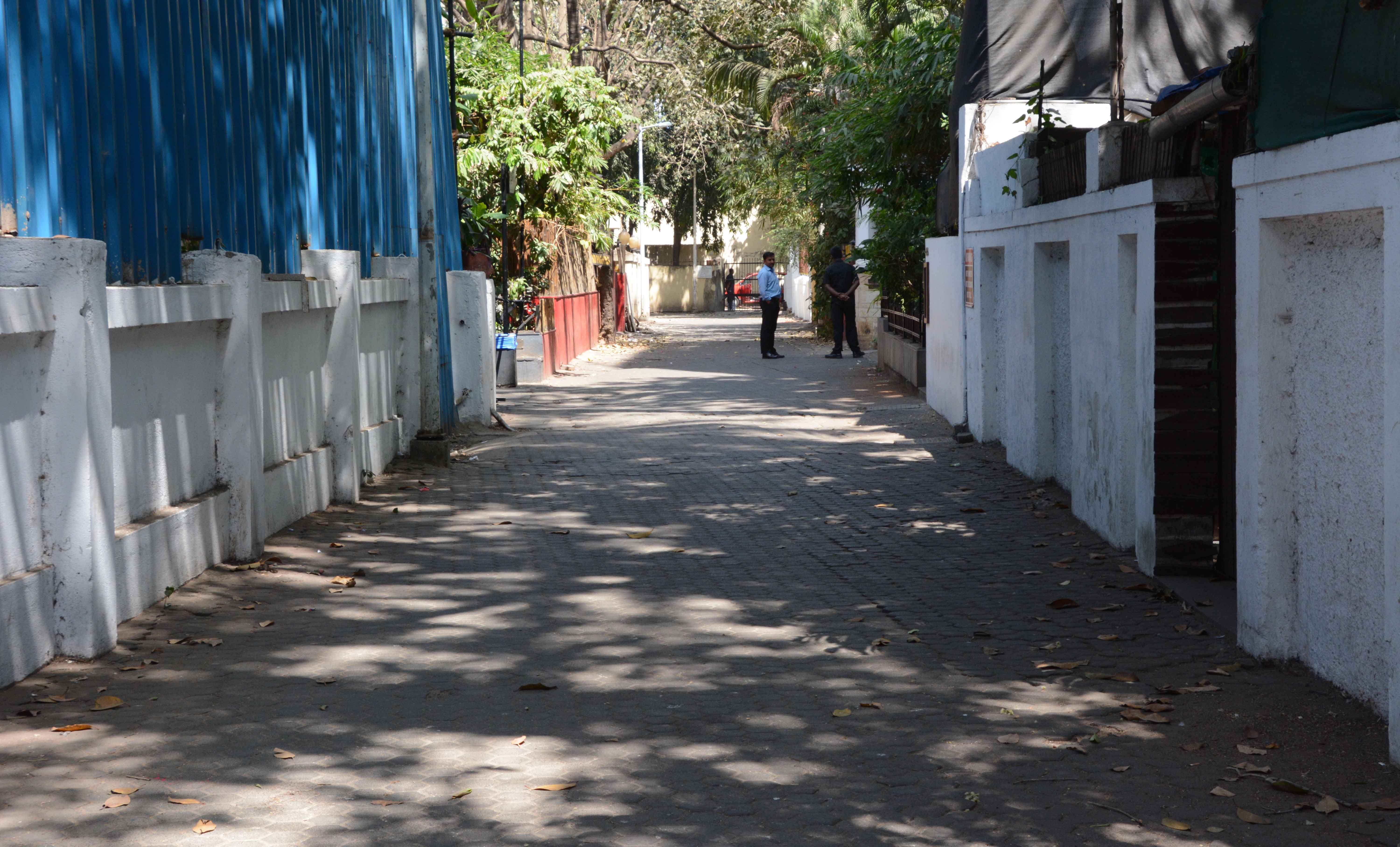 No Holi celebrations in parts of Mumbai's Juhu amid coronavirus fears.