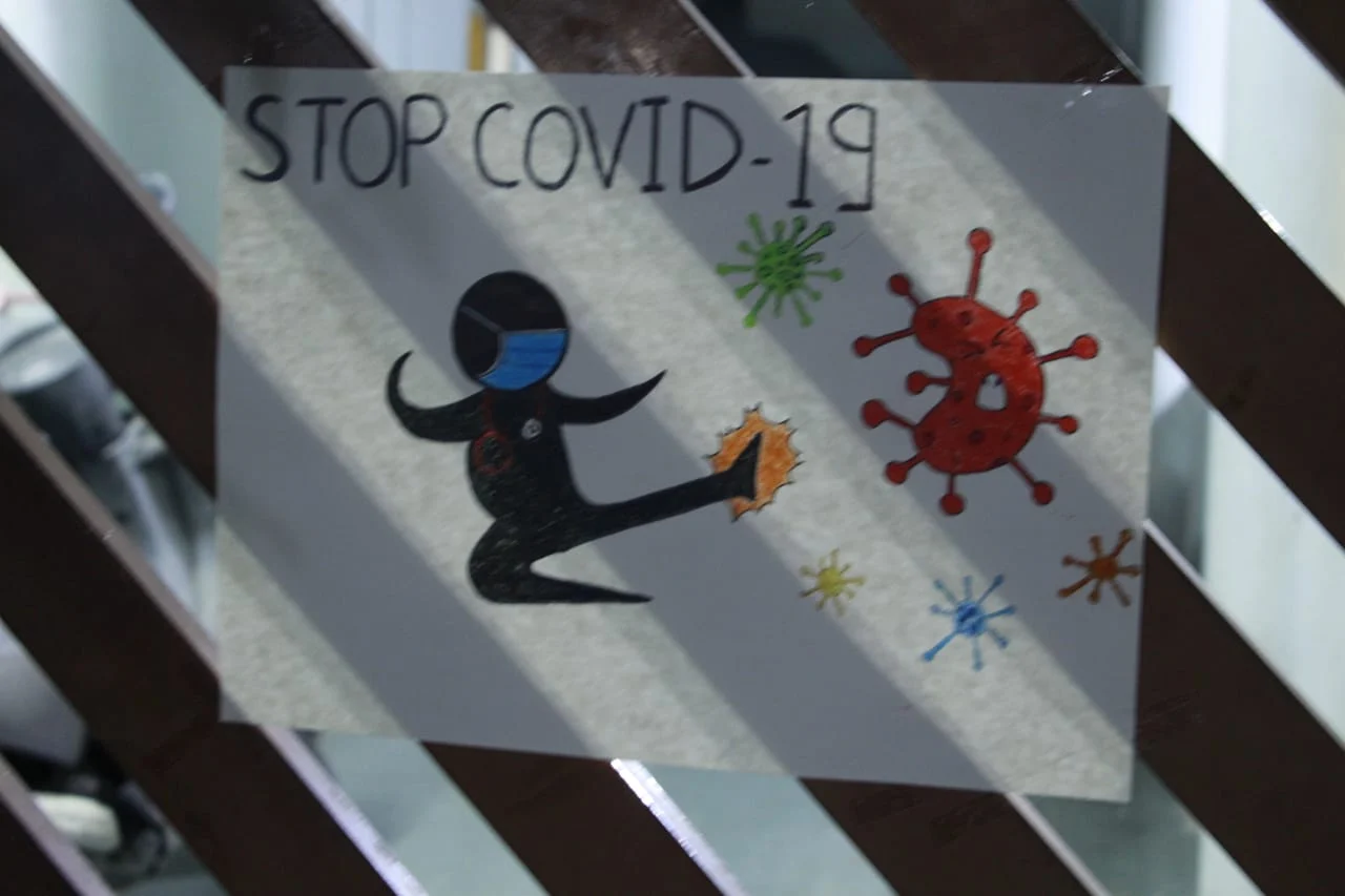 Coronavirus in Indore: Kids put up virus awareness posters