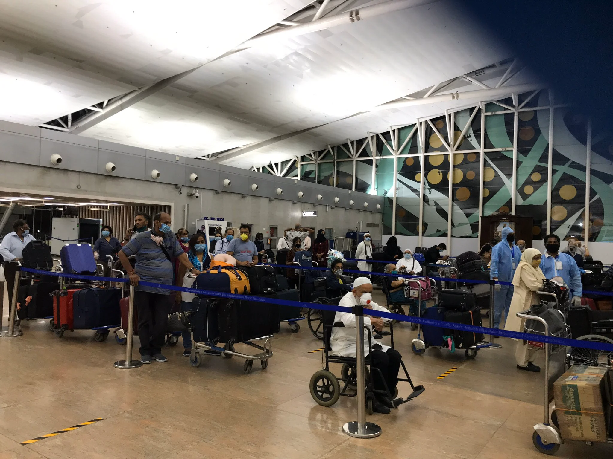 UK flies 9500 back home by charter flights from 11 cities
