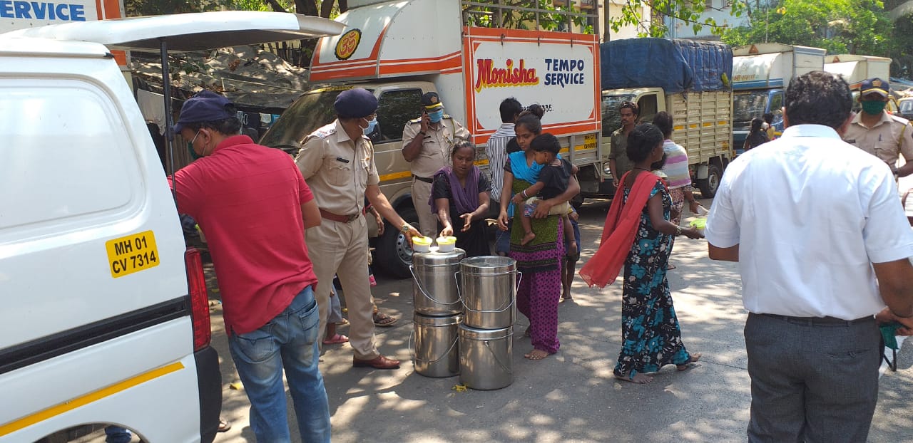 Coronavirus in Mumbai: CRISIL's '10k meals project' helps the needy affected by lockdown