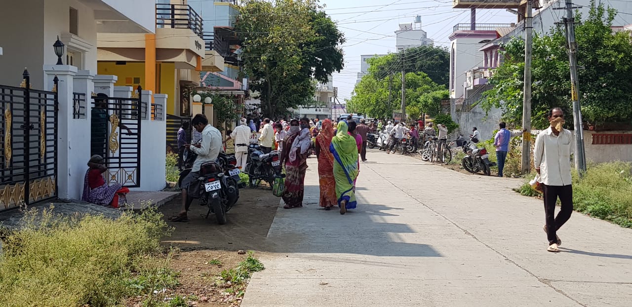 Coronavirus in Maharashtra: BJP MLA eschews social distancing, invites people to gather outside his residence for his birthday