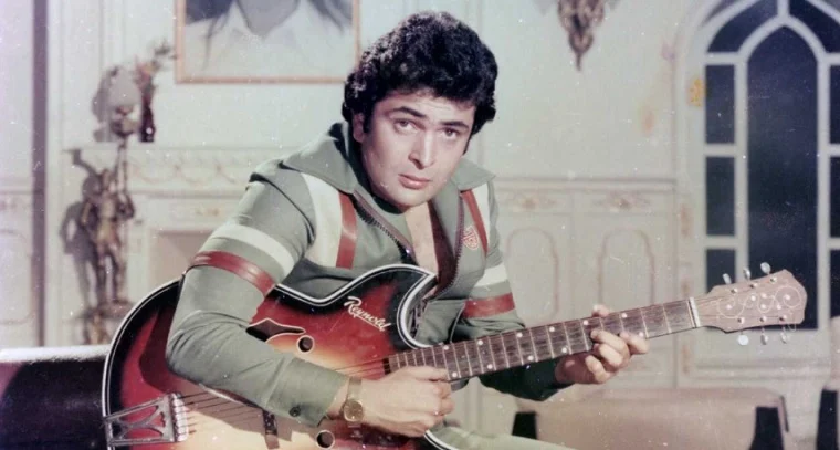 From Bobby to Agneepath: Some iconic films of Rishi Kapoor