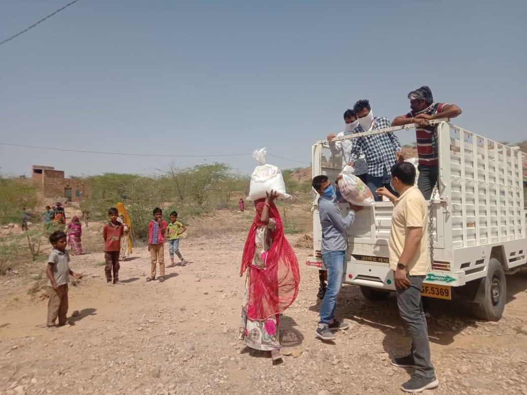 Farmer spends Rs 48 lakh of life's savings to provide ration kits to 6000 needy families