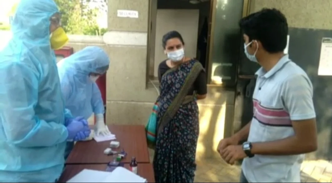 Raigad collector brings back 26 students and 7 parents from Kota