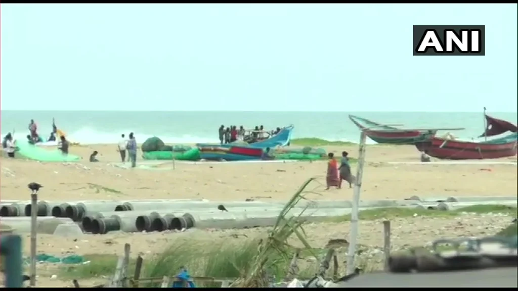 IMD asks fishermen in Bengal, Odisha to suspend all fishing activities till May 20 as cyclone Amphan intensifies