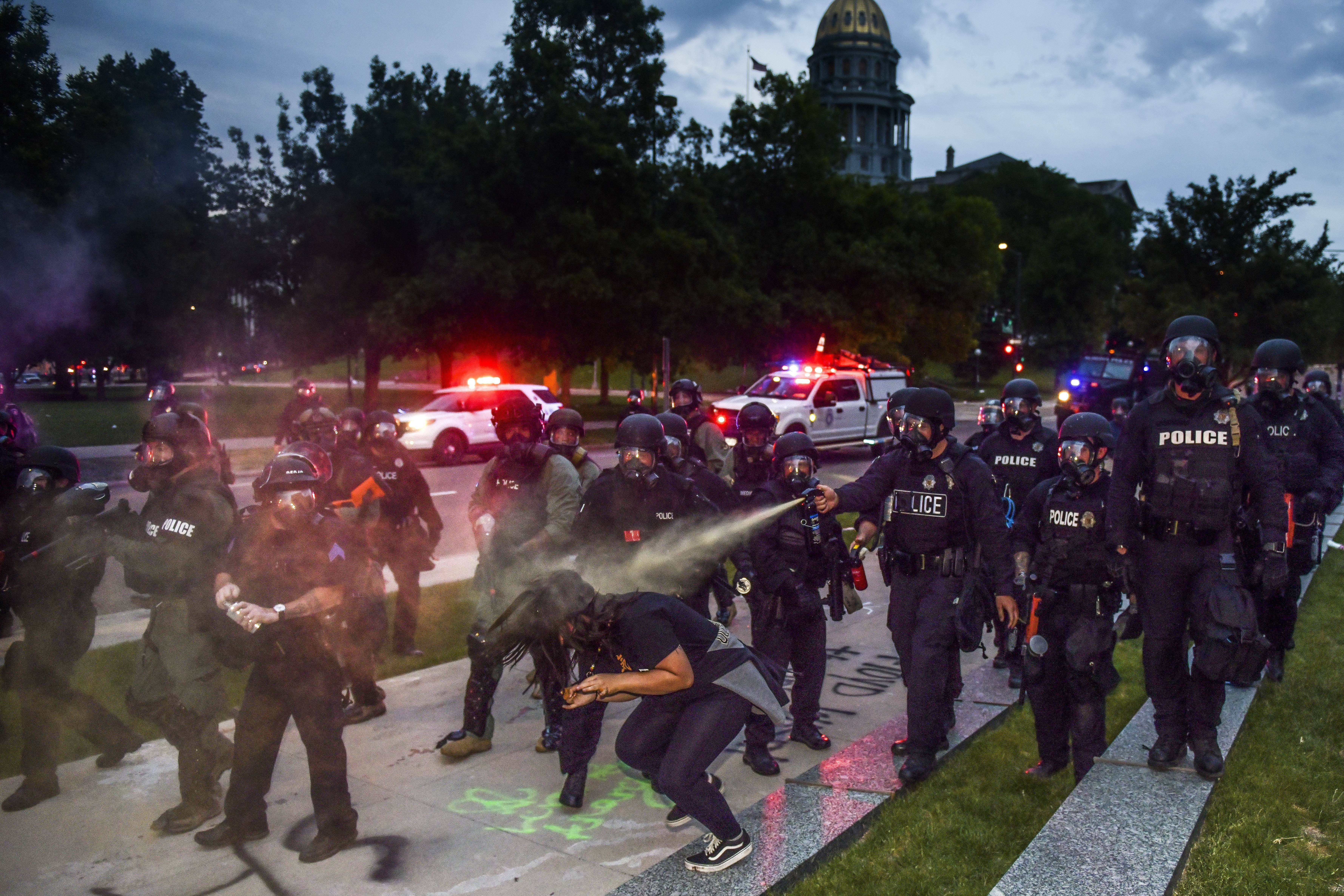 George Floyd Death: Amid riots across the United States, journalists from leading news channels attacked, equipment vandalised