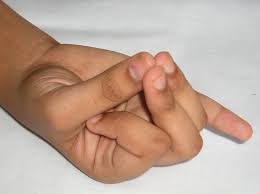 Apaan vaayu mudra