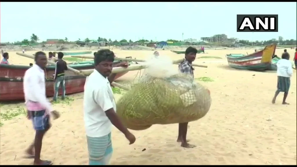 IMD asks fishermen in Bengal, Odisha to suspend all fishing activities till May 20 as cyclone Amphan intensifies