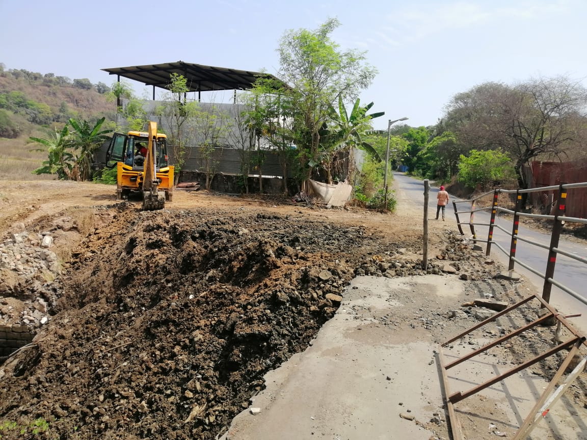 Mira Bhayandar: Pre-British era well faces extinction due to roadwork; Congress, social workers slam MBMC